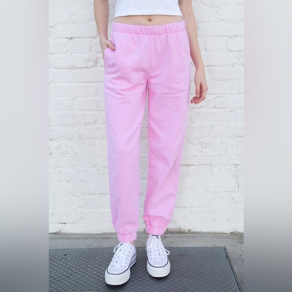 Brandy Melville Pants - Brandy Melville Pink Rosa Sweatpants